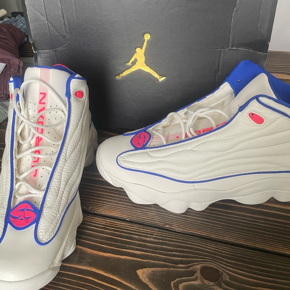 Jordan Pro Strong Sail/ Racer Pink/Blue